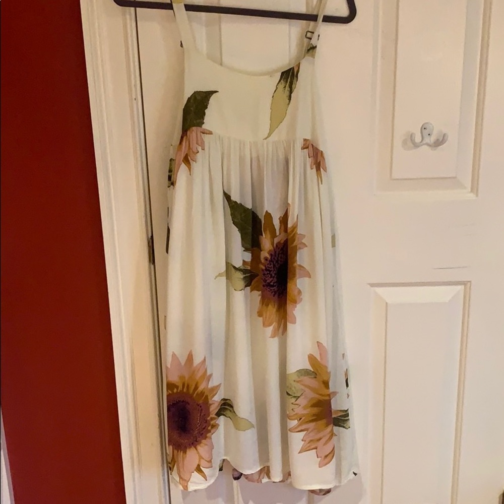 Urban Outfitters Kimchi Blue Midi Floral Dress